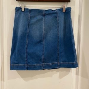 Tinseltown Jean Skirt